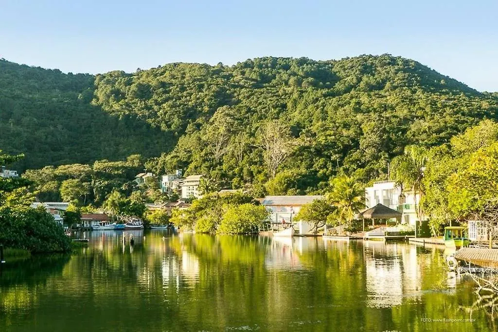 Сasa de vacaciones Lindos chalés a 150m da praia Florianópolis